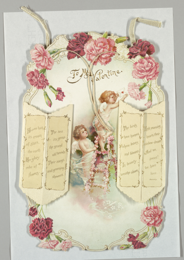 Eine altmodische Valentinstagskarte mit zwei Cherubim, die nebeneinander stehen, einer hält ein Buch, umgeben von Rosen, Gänseblümchen und Lilien, mit der Aufschrift "Valentinstag".