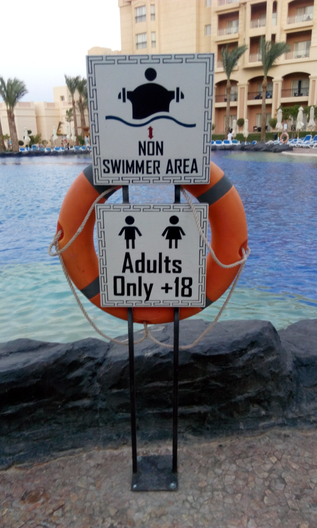 Kein Deutsch, kein Eintritt? Halles Schwimmbad rudert zurück