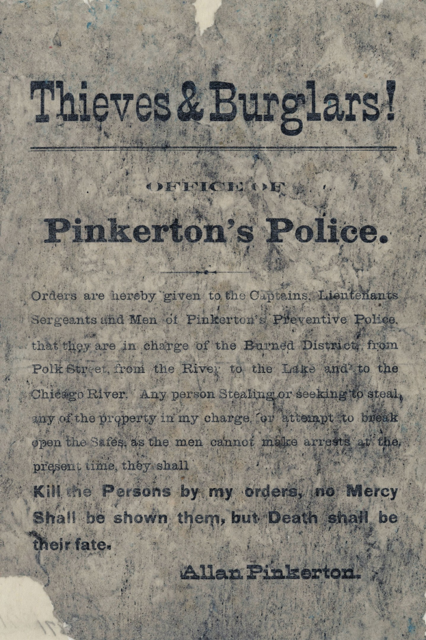 Schwarzumrandetes Plakat mit zentrierter fetter schwarzer Schrift, die "Thieves & Burglars Pinkerton's Police" auf einem weißen Hintergrund liest.