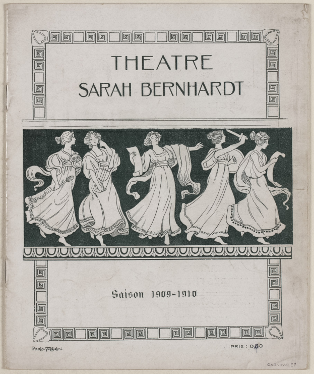 Plakat für das Theatre Sarah Bernhardt von 1909-1910 mit einer Gruppe von Frauen in der Mitte und Text, der das Theater und seine Schauspieler beschreibt.